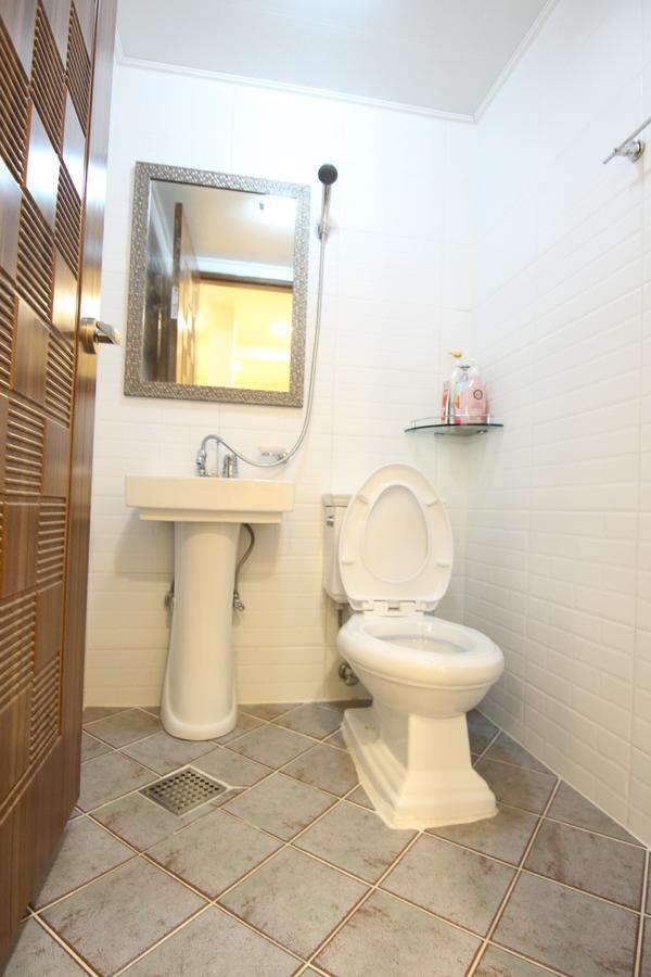 Eunhaengro 86.2 Hotell Jeonju Exteriör bild