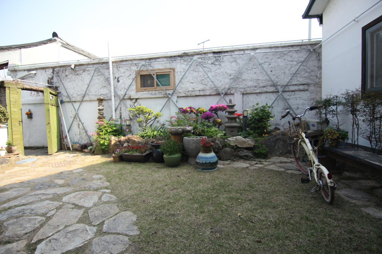 Eunhaengro 86.2 Hotell Jeonju Exteriör bild