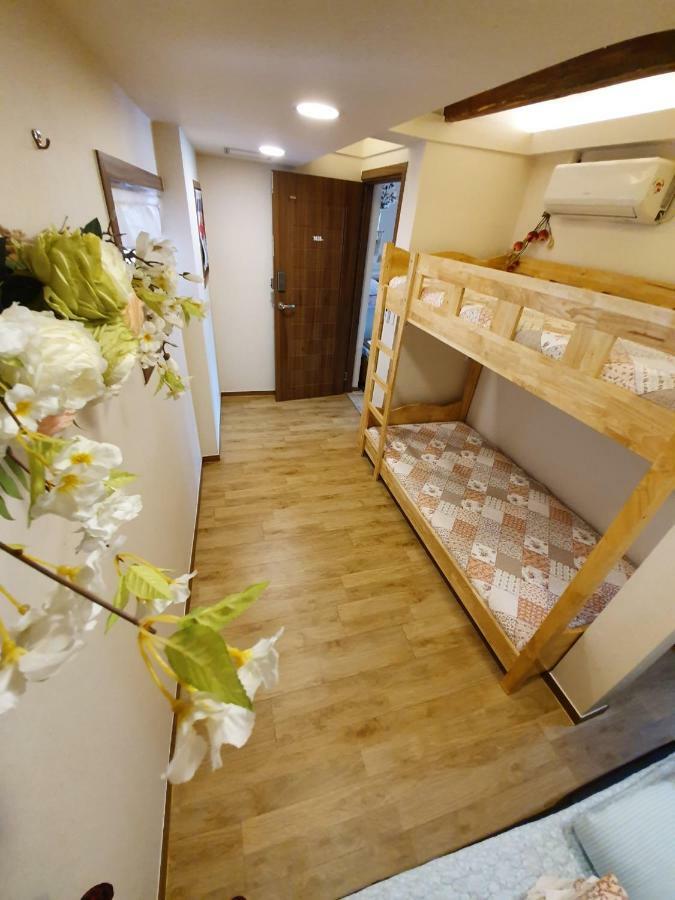 Eunhaengro 86.2 Hotell Jeonju Exteriör bild